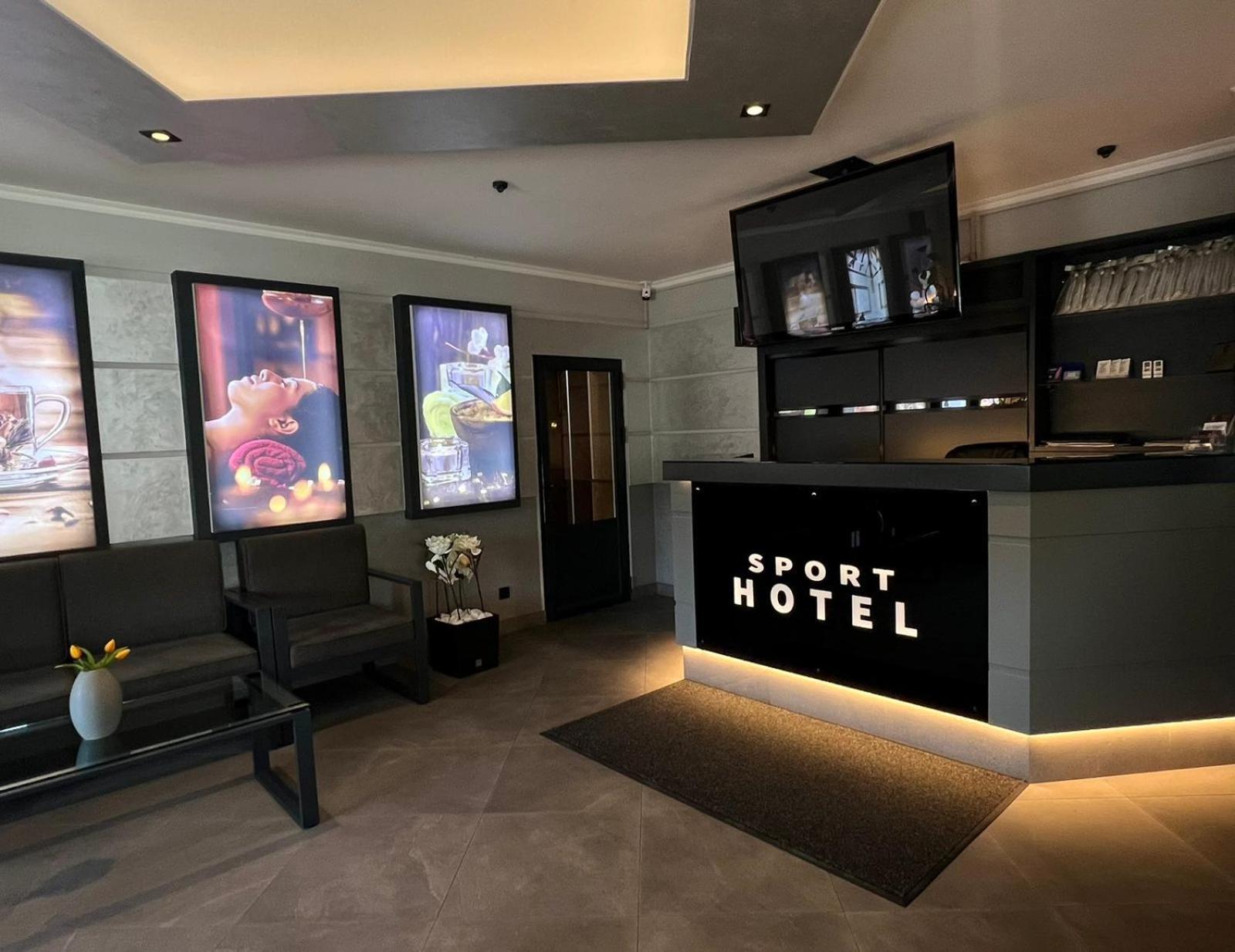 Sport Hotel 2 Cherkasy Bagian luar foto