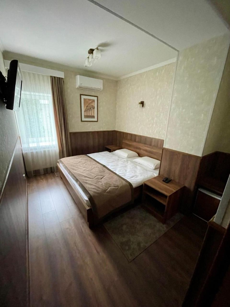 Sport Hotel 2 Cherkasy Bagian luar foto