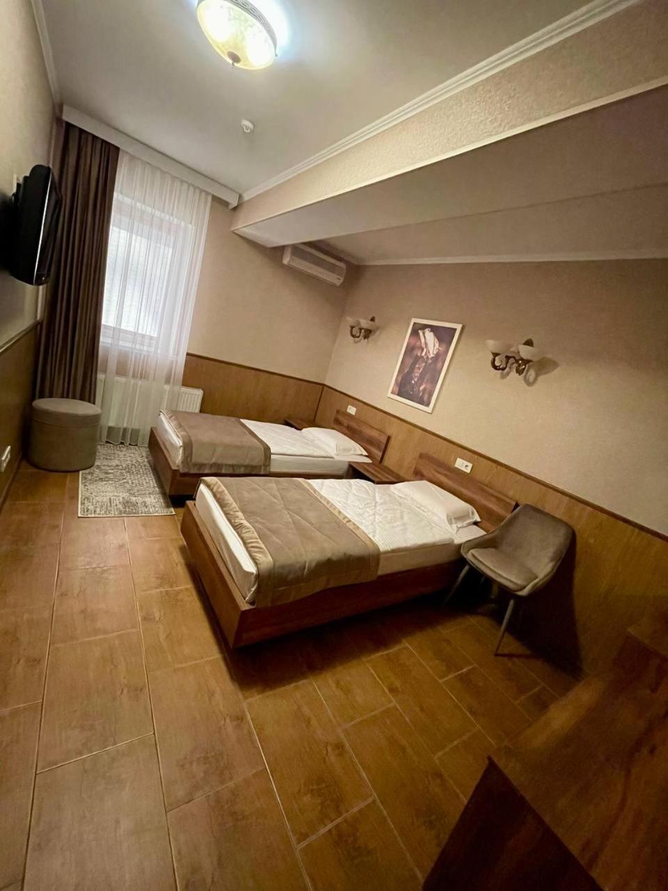 Sport Hotel 2 Cherkasy Bagian luar foto