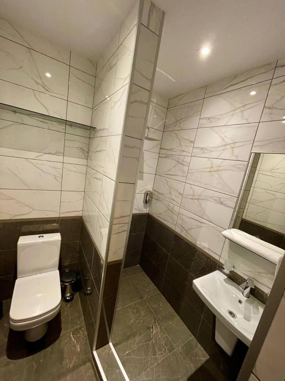 Sport Hotel 2 Cherkasy Bagian luar foto