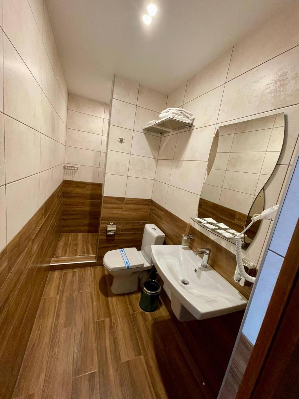Sport Hotel 2 Cherkasy Bagian luar foto